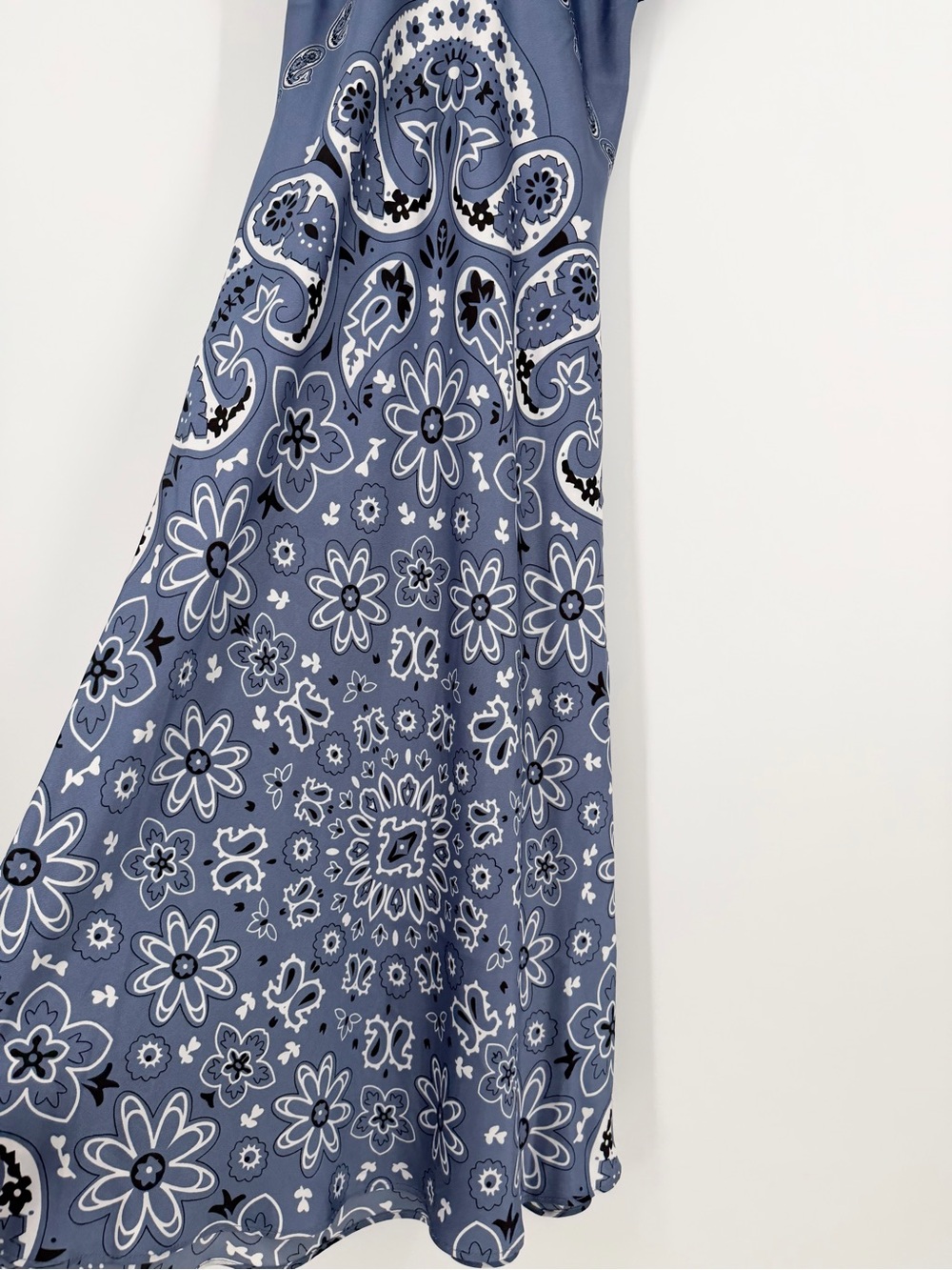Caroline Constas Blue Paisley Print Twist Front Satin Maxi Dress - Picture 9 of 15